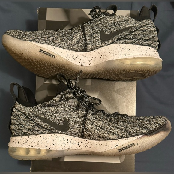 Nike LeBron 15 XV Low Ashes Size 13 with box only worn a couple times - Picture 5 of 13